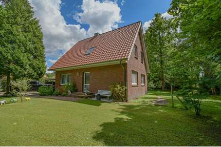 Haus zum Kaufen in Edewecht 399.000,00 € 144.07 m²