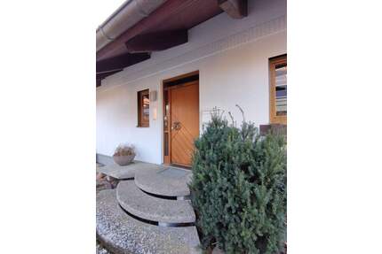 super leben - in Ettlingenweier - EFH mit Garage