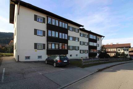 Bezugsfrei: Gepflegte 2-Zi.-ETW mit Garage - nur wenige Minuten vom Schliersee
