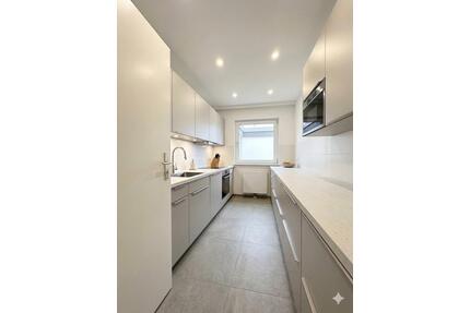 Moderne 3-Zimmer-Wohnung mit Balkon & TG in Buxtehude