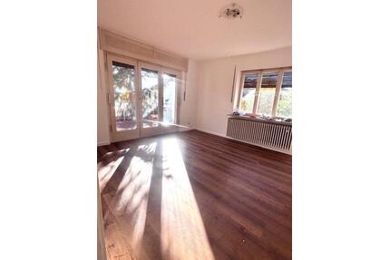 WG Zimmer zu vermieten in einer 3 Raumwohnung ab dem 01.01.2027 - Erlangen Alterlangen