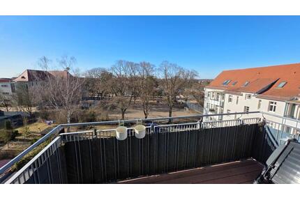 schöne 3-Zimmer-Wohnung mit Balkon unweit vom Glambecker See - Neustrelitz