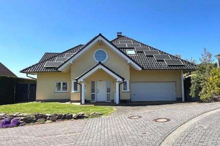 Haus zum Kaufen in Montabaur 775.000,00 € 200 m²