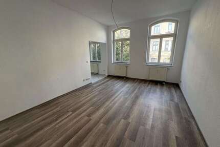 Wohnung zum Mieten in Zwickau 225,00 € 33.7 m²