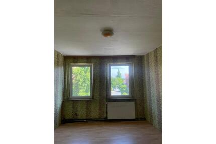 2 Monate mietfrei! Wohnung gegen Renovierung - Brakel