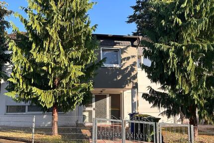 Kastellaun: Gepflegtes Zweifamilienhaus, vermietet, Eigennutzung