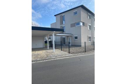 Neubau eines schlüsselfertigen Stadthaus mit Garten und 140m² Wohnfläche - Hoyerswerda