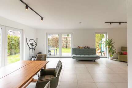 Haus zum Kaufen in Bad Homburg 1.350.000,00 € 170 m²