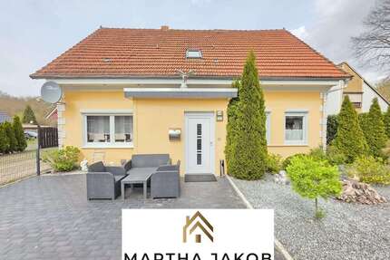 Haus zum Kaufen in Schiffdorf 299.900,00 € 215 m²