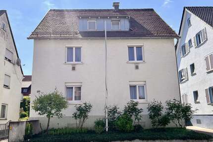 Haus zum Kaufen in Stuttgart Hofen 630.000,00 € 218 m² - Stuttgart / Hofen