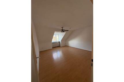 Gemütliche Dachgeschosswohnung in Kassel-Wehlheiden