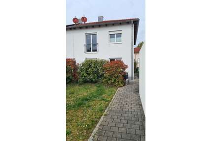 Haus zum Mieten in Ingolstadt 1.400,00 € 114 m²