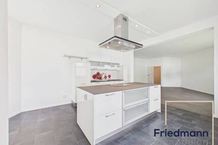 Sanierte 2-ZKB mit moderner Küche in ruhiger Innenstadtlage - Trier