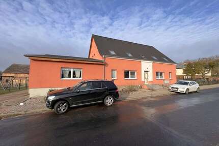 Haus zum Kaufen in Parsteinsee 419.000,00 € 345 m²