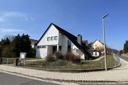 Haus zum Kaufen in Pegnitz 359.000,00 € 212.44 m²
