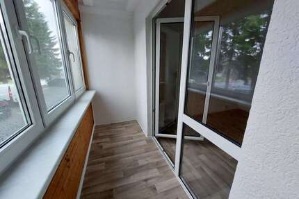 Wohnung zum Mieten in Oberhof 326,02 € 48.21 m²