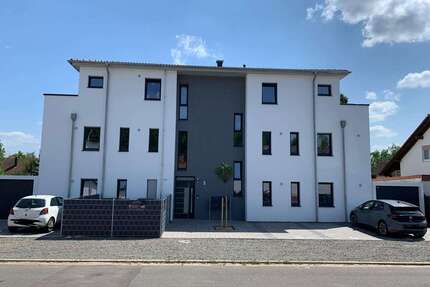 Wohnung zum Mieten in Homburg 2.300,00 € 175 m²