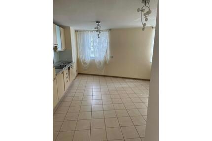 Schöne Helle Wohnung in Rosstal - Roßtal