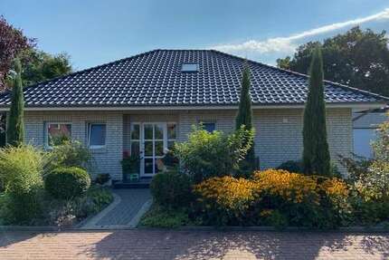 Haus zum Kaufen in Edewecht 498.000,00 € 153 m²
