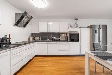 Wohnung zum Mieten in stuttgart 2.200,00 € 125 m²