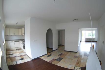 PROVISIONSFREI*Großzügiges Mehrfamilienhaus in RüdesheimRhein - Rüdesheim am Rhein