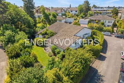 Haus zum Kaufen in Dreieich 1.095.000,00 € 212 m²