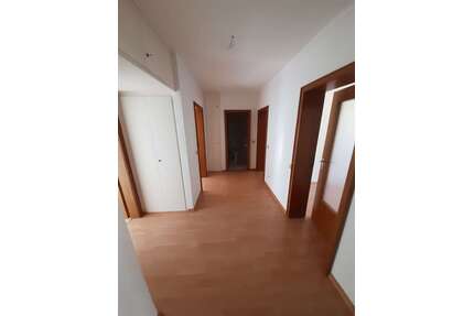 Wohnung zum Mieten in Essen 450,00 € 65 m²