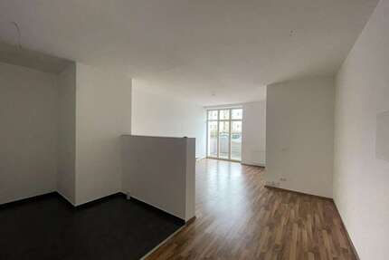 Wohnung zum Kaufen in Magdeburg 85.000,00 € 49.12 m²