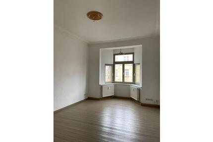 Studenten -3-Zimmer-Wohnung in einem netten Wohnhaus in Chemnitz mit tollem Hof und Grillecke