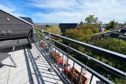 Dachgeschosswohnung mit Dachterasse in ruhiger Wohnlage - Kassel Bad Wilhelmshöhe