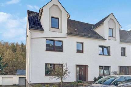 Haus zum Kaufen in Beverungen 115.000,00 € 169 m²