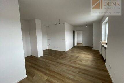 Erstbezug! TOP modernes Apartment Nr. 2 in Randlage von Kitzingen