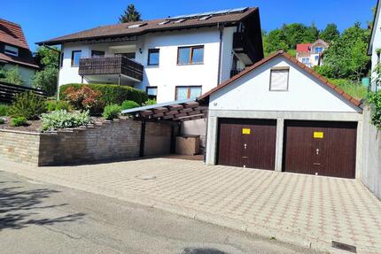 Helle 3,5-Zimmer-Eigentumswohnung mit Terrasse, Garage und Garten - Dörzbach