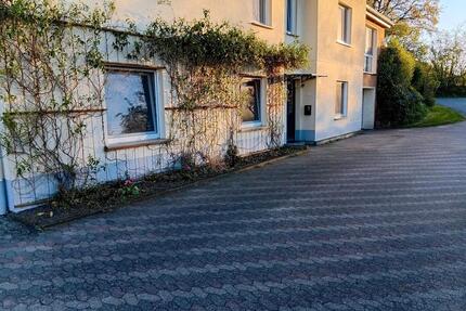 53qm Mietwohnung in Demerath - 400,00&nbsp;EUR Kaltmiete, ca.&nbsp; 53,00&nbsp;m&sup2; in Mehren (PLZ: 54552)