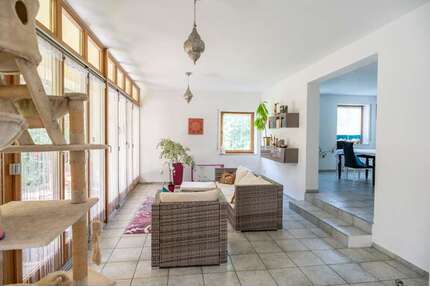 Haus zum Kaufen in Münchsmünster 849.000,00 € 323 m²