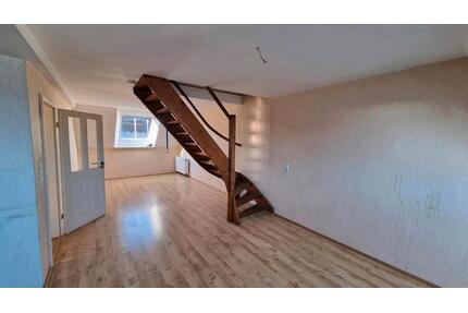 Schöne helle Wohnung in Lonnig - 720,00&nbsp;EUR Kaltmiete, ca.&nbsp; 80,00&nbsp;m&sup2; in Koblenz (PLZ: 56068)