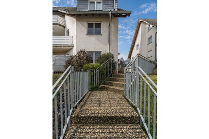 Haus zum Kaufen in Hünfelden 599.000,00 € 304 m²