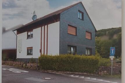 Familien Haus - 270.000,00&nbsp;EUR Kaufpreis, ca.&nbsp; 200,00&nbsp;m&sup2; in Laudenbach (PLZ: 63925)