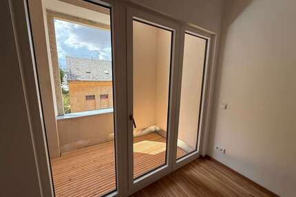 Wohnung zum Mieten in Crimmitschau 693,50 € 73 m²