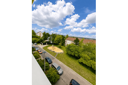 Wohnung zum Kaufen in Weimar 189.000,00 € 74.07 m²