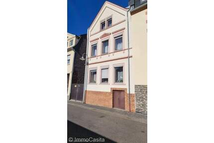 Einfamilienhaus mit Scheune und großem Ausbaupotential - Traben-Trarbach