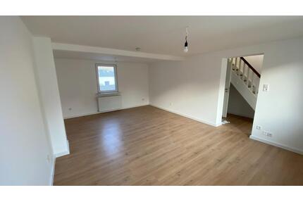 Modernisiertes 5.5-Zimmer Haus - 1.460,00&nbsp;EUR Kaltmiete, ca.&nbsp; 127,00&nbsp;m&sup2; in Bessenbach (PLZ: 63856)