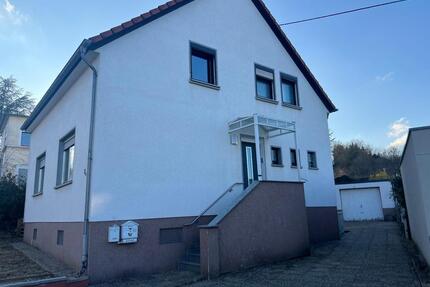 Einfamilienhaus zu verkaufen - 299.000,00&nbsp;EUR Kaufpreis, ca.&nbsp; 136,00&nbsp;m&sup2; in Wadgassen (PLZ: 66787)