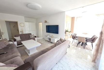 Wohnung nähe Stadt Zentrum - 950,00&nbsp;EUR Kaltmiete, ca.&nbsp; 75,00&nbsp;m&sup2; in Wipperfürth (PLZ: 51688)