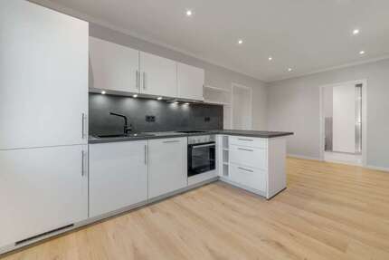 Wohnung zum Mieten in Lauf an der Pegnitz 1.475,44 € 111 m²