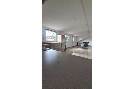 Wohnung zum Mieten in Stuttgart 1.300,00 € 83 m²