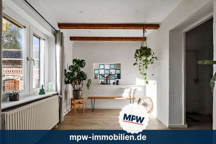 Haus zum Kaufen in Schönefeld 525.000,00 € 180 m²