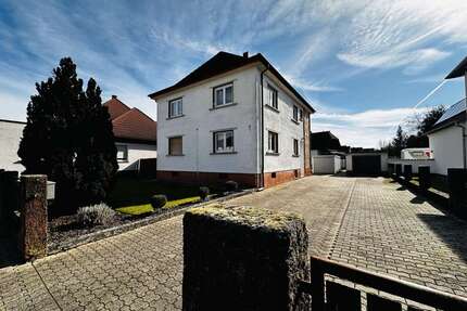 Haus zum Kaufen in Rülzheim 349.000,00 € 153 m²