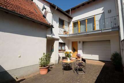 Haus zum Kaufen in Bechtolsheim 349.000,00 € 232 m²