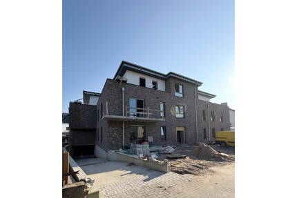 Neubau-Eigentumswohnung mit Balkon und Tiefgarage in Bad Lippspringe